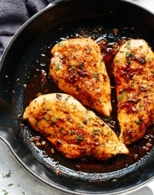 Garlic Butter Baked Chicken Breast- 40g Protien
